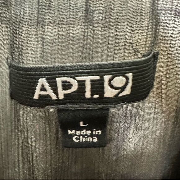 Apt 9‎ black sheer large top - Picture 2 of 5
